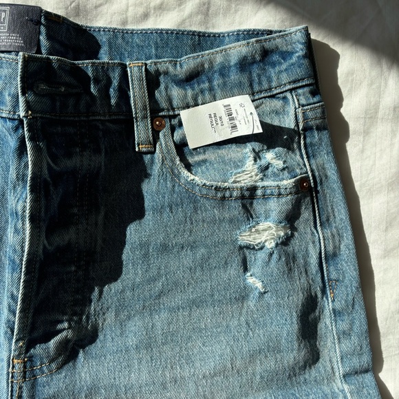 Gap | NWT Cheeky High-Rise Straight Jeans - Size 30 - Picture 5 of 6